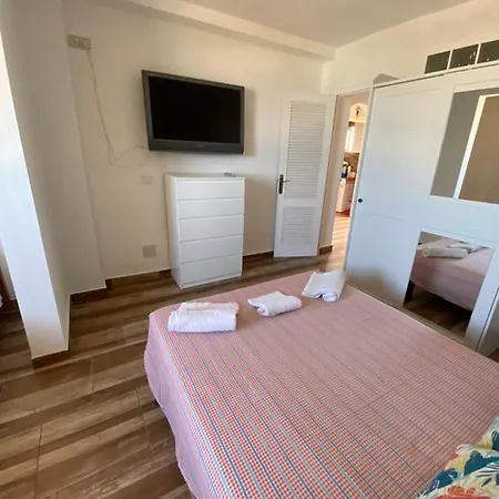 Апартаменты Nice Sea Views & Pool, La Mata Torrevieja Торевьиа