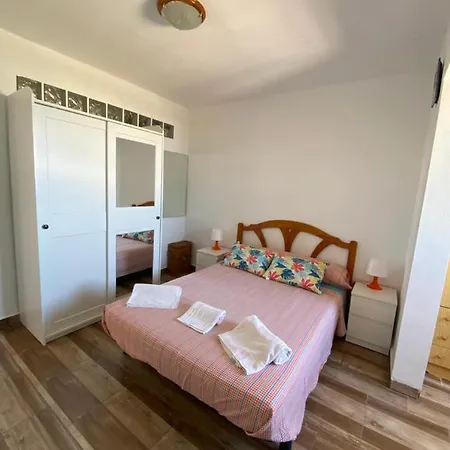 Апартаменты Nice Sea Views & Pool, La Mata Torrevieja Торевьиа