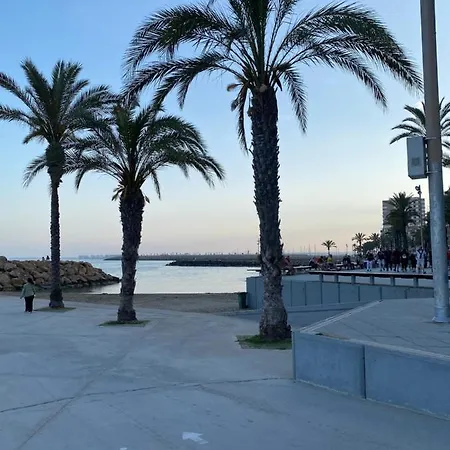 Views With Pool, Daire Torrevieja