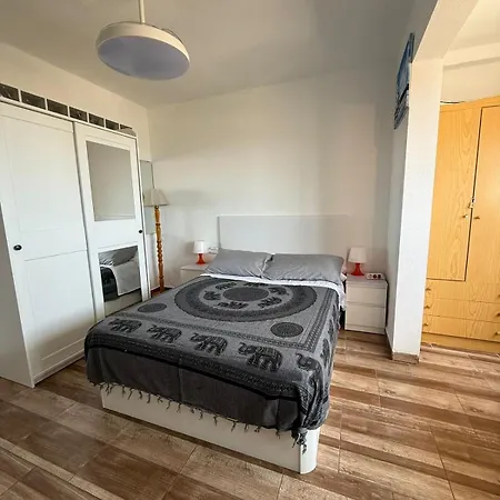 Апартаменти Sea Views & Pool, La Mata
