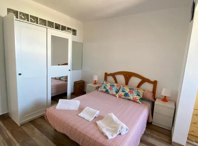 Appartement Views With Pool, Torrevieja