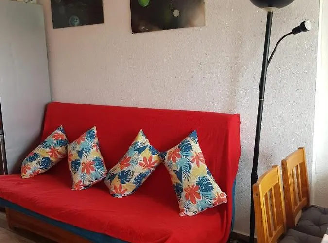 Views With Pool, Appartement *